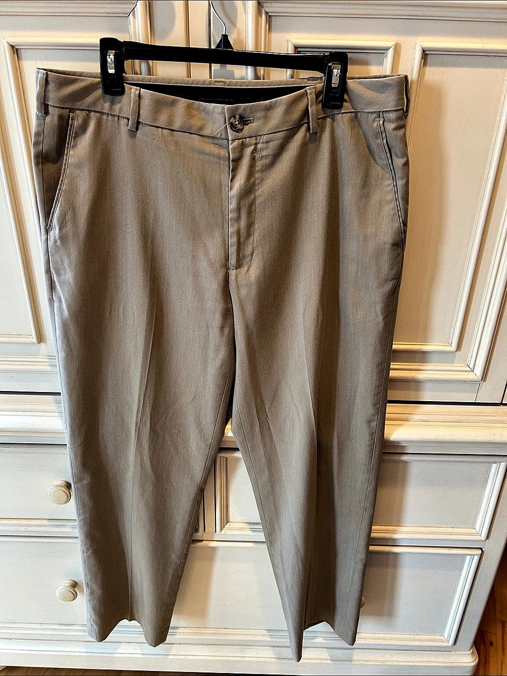 Van Heusen Straight Fit Dress Pants Men's Tan Waist 36X30 Length